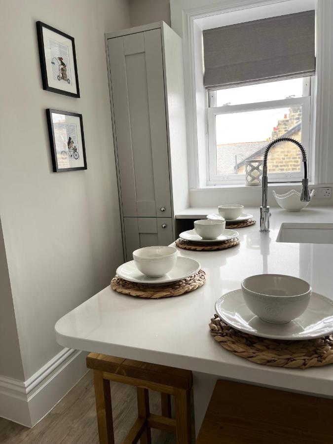 هاروغايت Kings Apartment, 83 Kings Road المظهر الخارجي الصورة